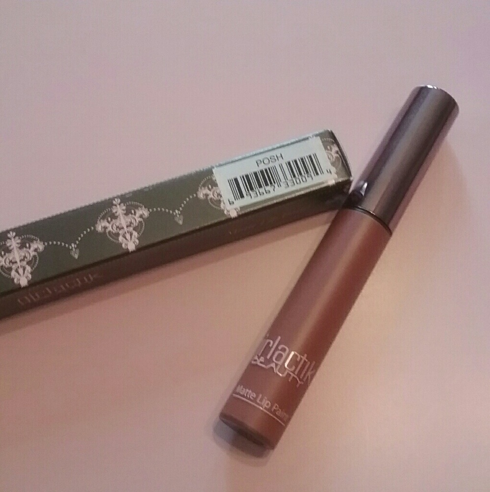 SOLD!!! Girlactik Beauty Lippie♡♡